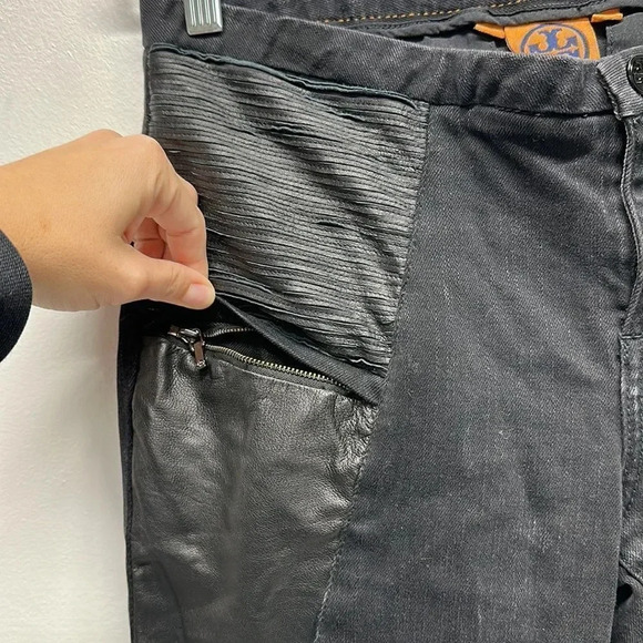 Tory Burch Jeans Low Rise Pants Denim Leather Trim Leggings Zip Up Black Size 28 - Picture 4 of 12